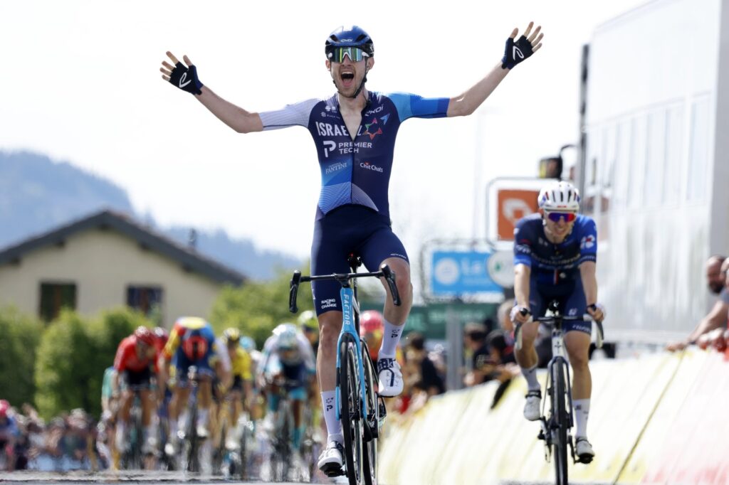 Derek Gee s&rsquo;offre la 3e &eacute;tape du Crit&eacute;rium du Dauphin&eacute; 2024 devant Gr&eacute;goire