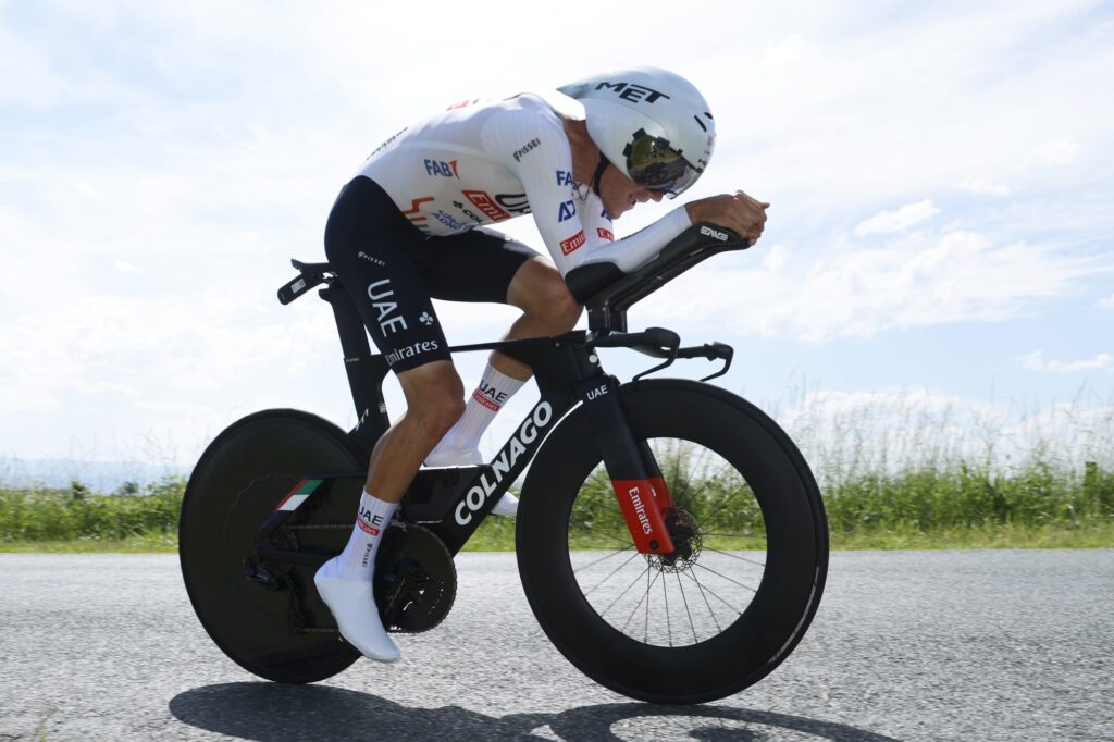 Tomb&eacute; sur la 5e &eacute;tape, Juan Ayuso abandonne le Crit&eacute;rium du Dauphin&eacute; 2024