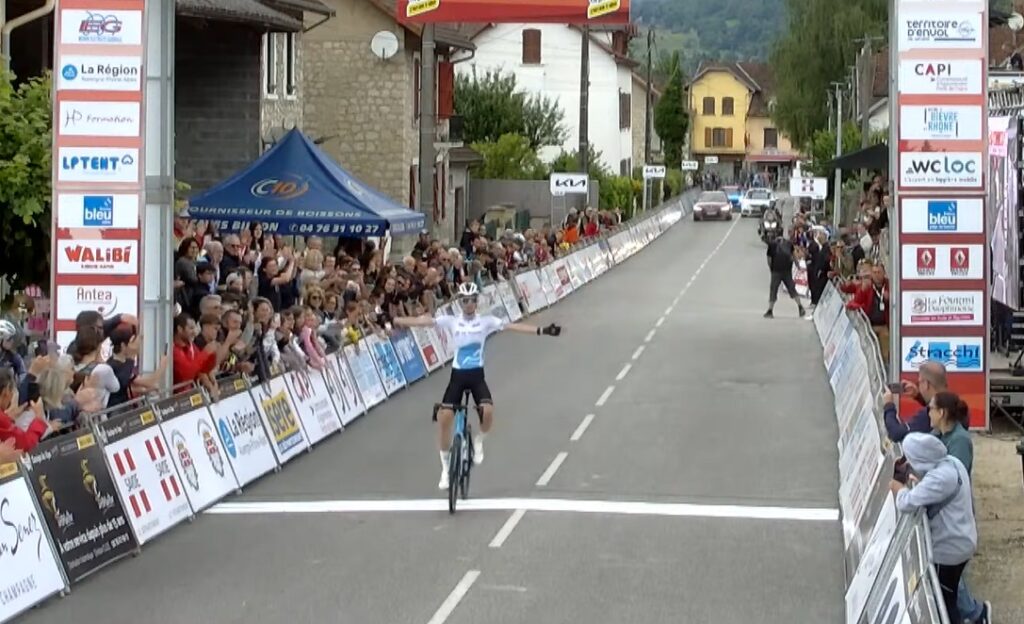 Paul Seixas &eacute;crase la Classique des Alpes Juniors 2024