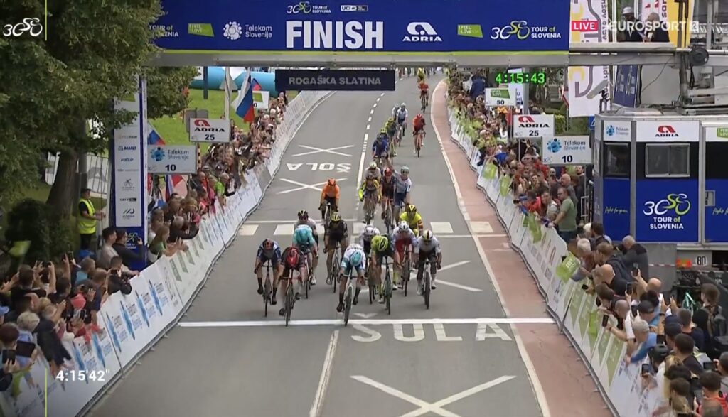 Phil Bauhaus score sur la 2e &eacute;tape du Tour de Slov&eacute;nie 2024