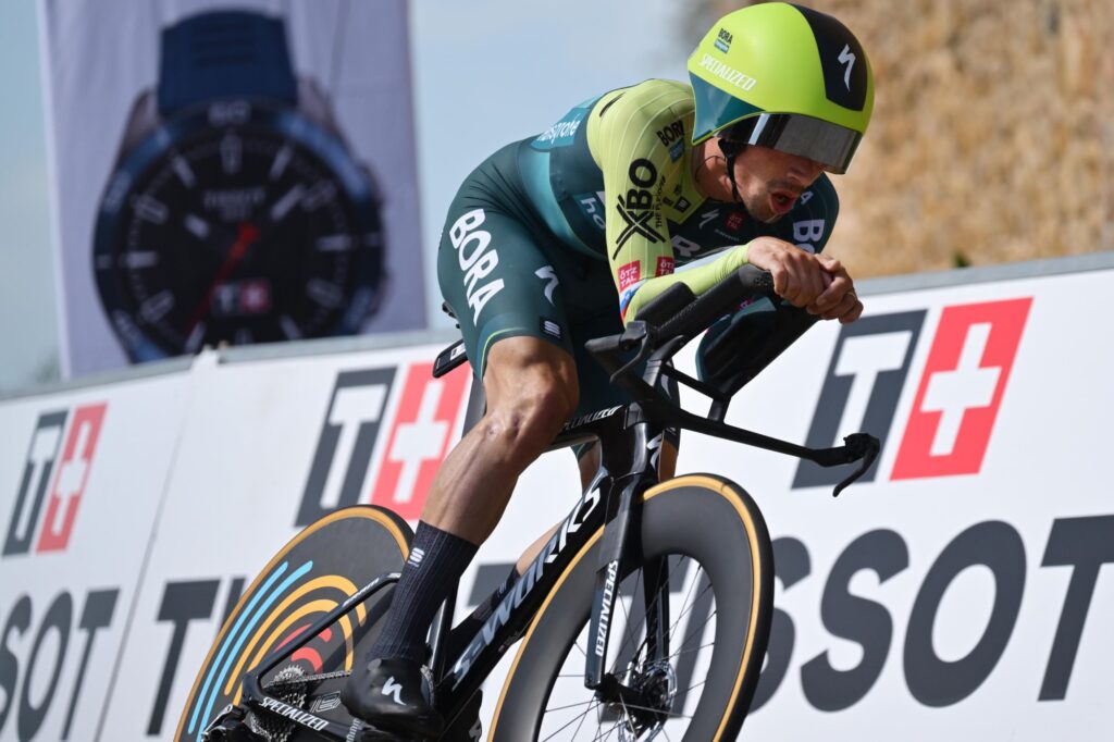 Primoz Roglic : &laquo;&nbsp;Je suis rest&eacute; sur le v&eacute;lo&hellip;&nbsp;&raquo;