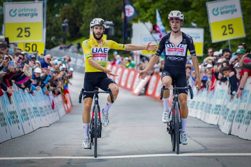 Yates et Almeida dominent la 7e &eacute;tape du Tour de Suisse 2024