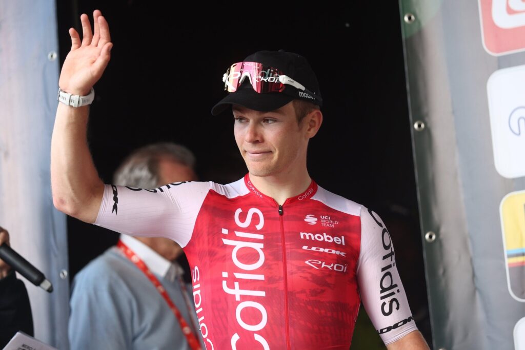 Axel Zingle joue &agrave; saute-mouton avec Mads Pedersen !