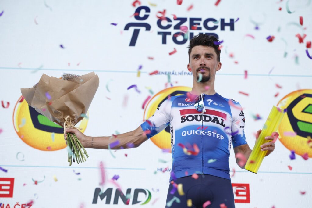 Julian Alaphilippe : &laquo;&nbsp;Je me sens bien, je peux encore gagner&nbsp;&raquo;