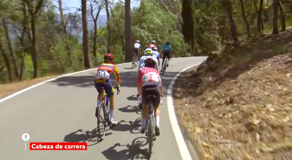 DIRECT : 8 coureurs &eacute;chapp&eacute;s sur la 8e &eacute;tape de La Vuelta 2024