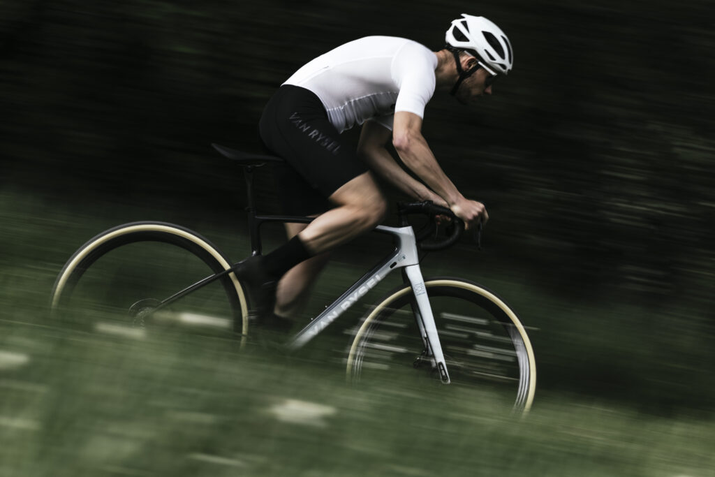 Van Rysel d&eacute;voile le RCX II Pro &laquo;&nbsp;North Star&nbsp;&raquo;, un v&eacute;lo de cyclo-cross en &eacute;dition limit&eacute;e