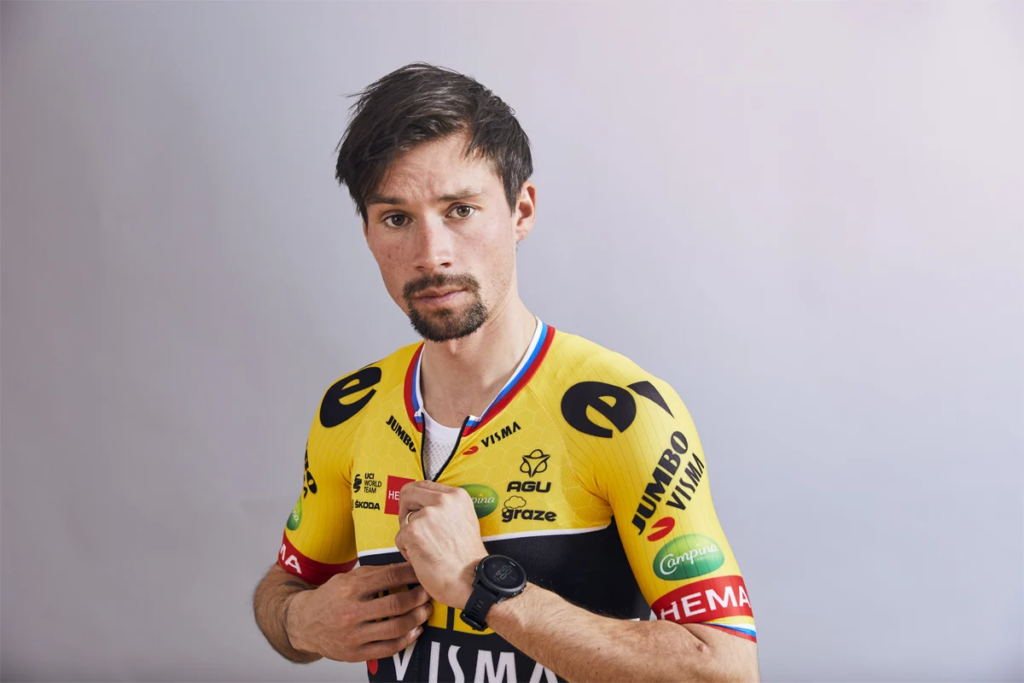 Matos v&eacute;lo. Montres connect&eacute;es Garmin : l'alli&eacute;e incontournable des cyclistes, Primoz Roglic