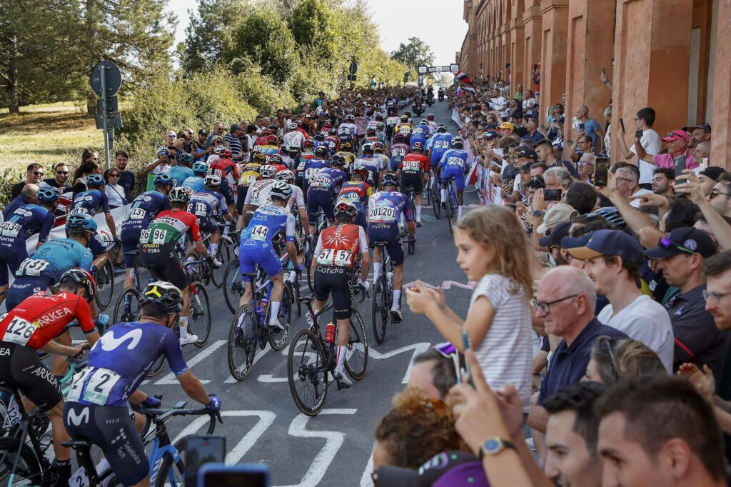 Les &eacute;quipes engag&eacute;es au d&eacute;part du Tour d&rsquo;Emilie 2024