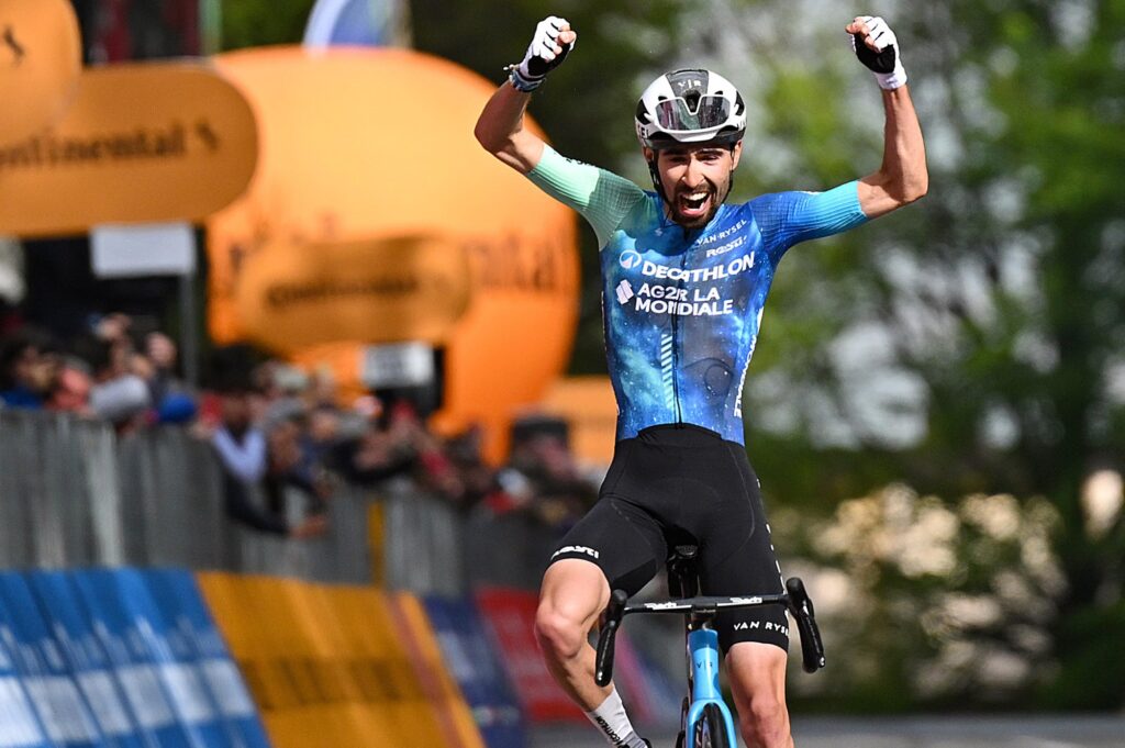 Valentin Paret-Peintre rejoint Remco Evenepoel chez Soudal Quick-Step