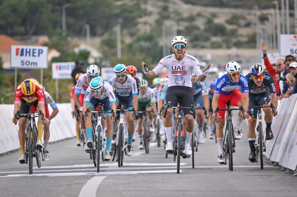 Juan Sebastian Molano s&rsquo;offre la 2e &eacute;tape de la Cro Race 2024
