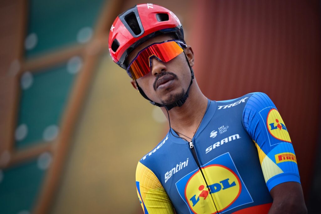 Natnael Tesfatsion rejoint Movistar en 2025