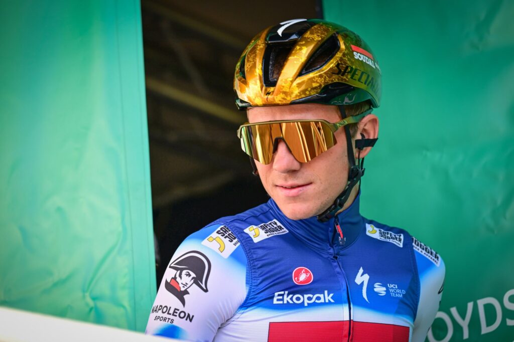 Remco Evenepoel &agrave; la lutte avec Pogacar au Tour d&rsquo;Emilie 2024