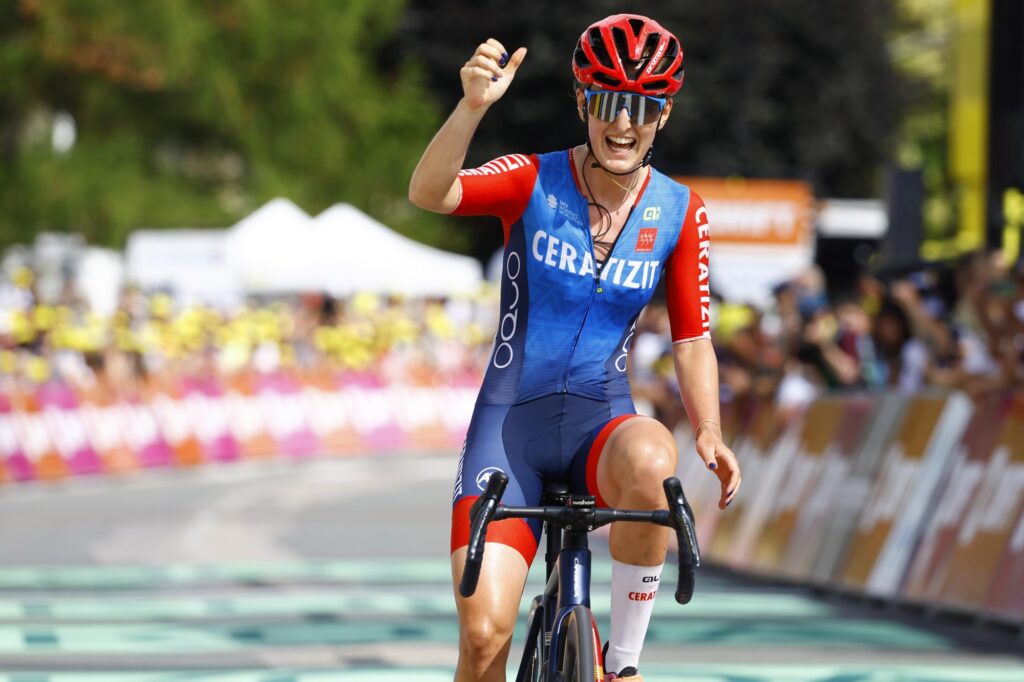 C&eacute;drine Kerbaol signe chez EF-Oatly-Cannondale