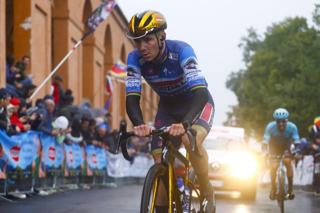 Remco Evenepoel : &laquo;&nbsp;Je crains de ne disputer de course avant mi-avril&nbsp;&raquo;