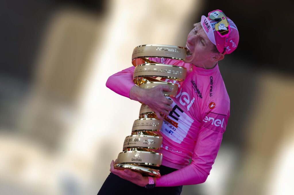 Le Grand D&eacute;part du Giro 2025 en Albanie d&eacute;voil&eacute; : trois &eacute;tapes difficiles