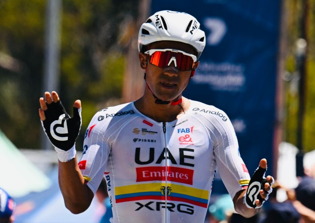 Jhonatan Narvaez fait coup double &agrave; Willunga Hill sur la 5e &eacute;tape du Tour Down Under 2025