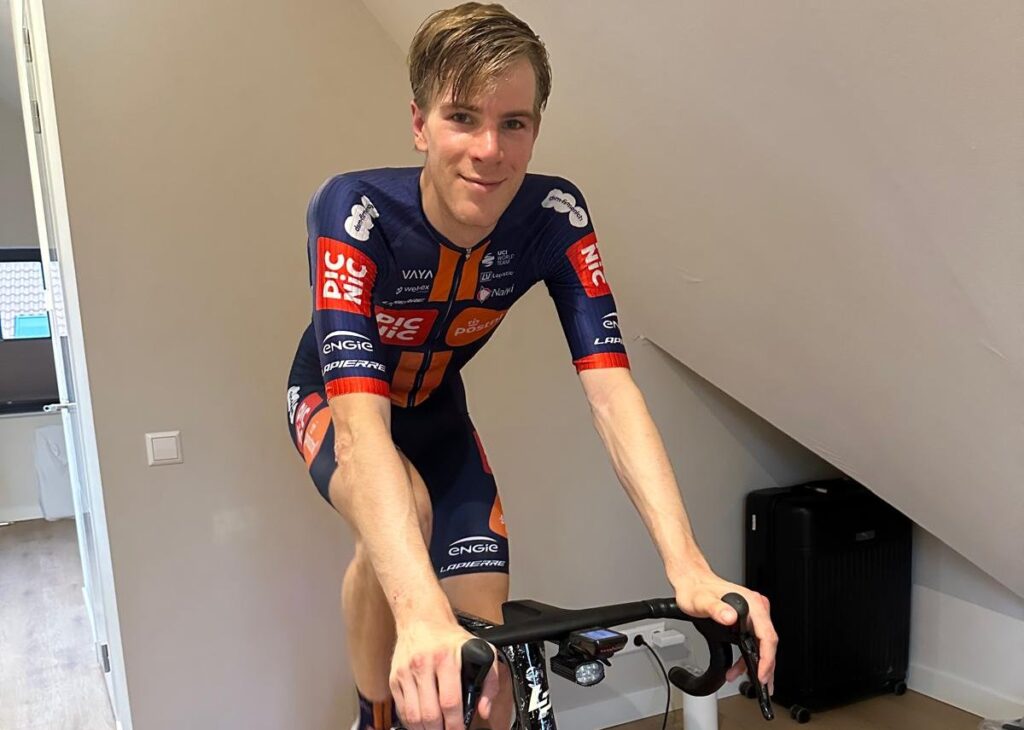 Nils Eekhoff s&rsquo;entra&icirc;ne &agrave; nouveau