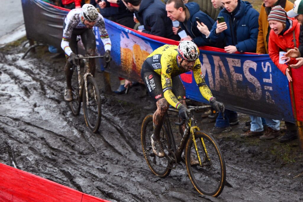 Wout van Aert : &laquo;&nbsp;Essayer de rendre la t&acirc;che de Mathieu difficile&nbsp;&raquo;