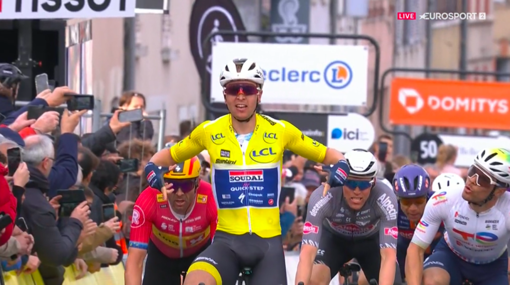 Tim Merlier imp&eacute;rial sur la 2e &eacute;tape de Paris-Nice 2025