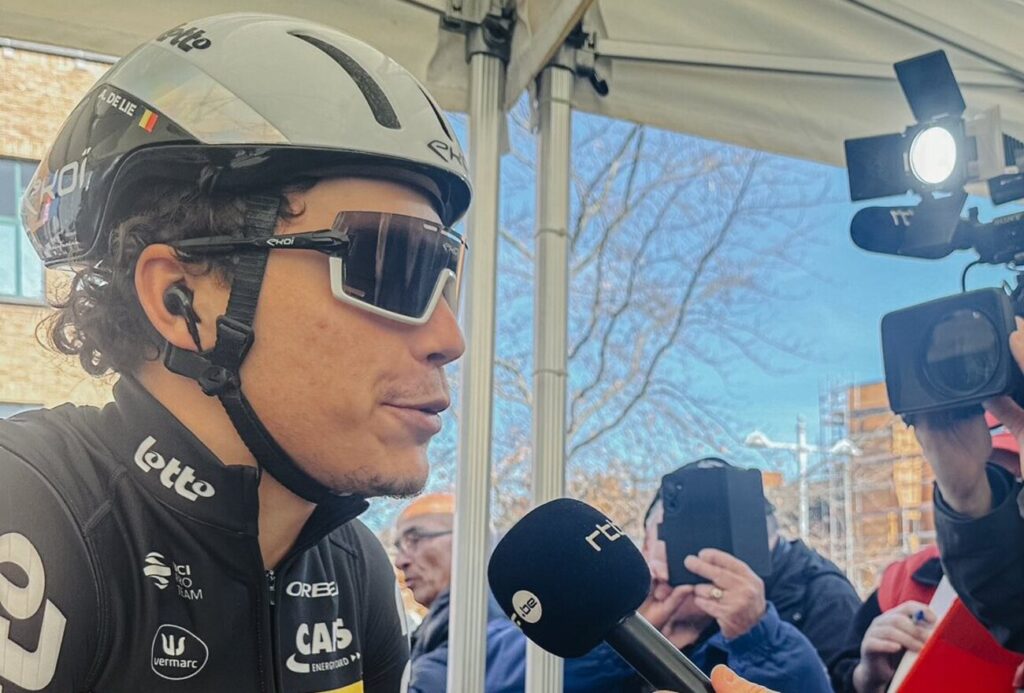 Arnaud De Lie absent de Milan-Sanremo 2025