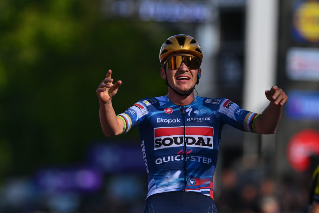Retour gagnant pour Remco Evenepoel sur la Fl&egrave;che Braban&ccedil;onne 2025