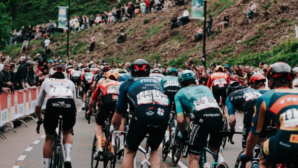 Comment regarder l&rsquo;Amstel Gold Race 2025 en direct &agrave; la TV ? Cha&icirc;nes et horaires