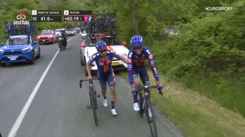 DIRECT : Romain Bardet et David Gaudu chutent sur la 7e &eacute;tape du Giro 2025
