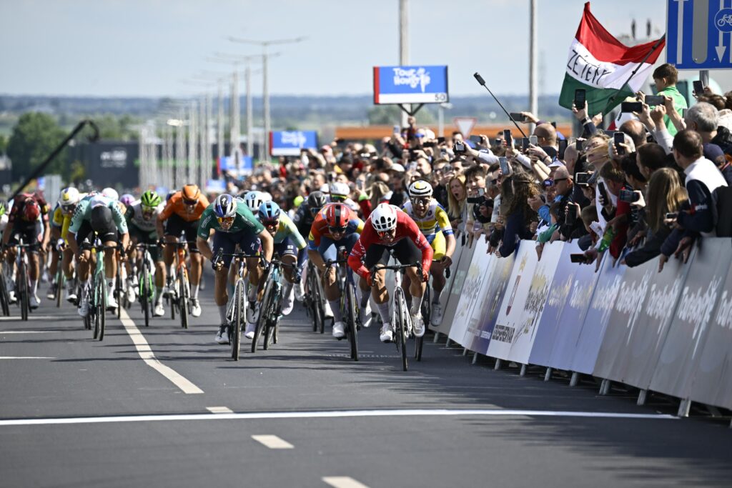 Dylan Groenewegen le plus rapide sur la 4e &eacute;tape du Tour de Hongrie 2025