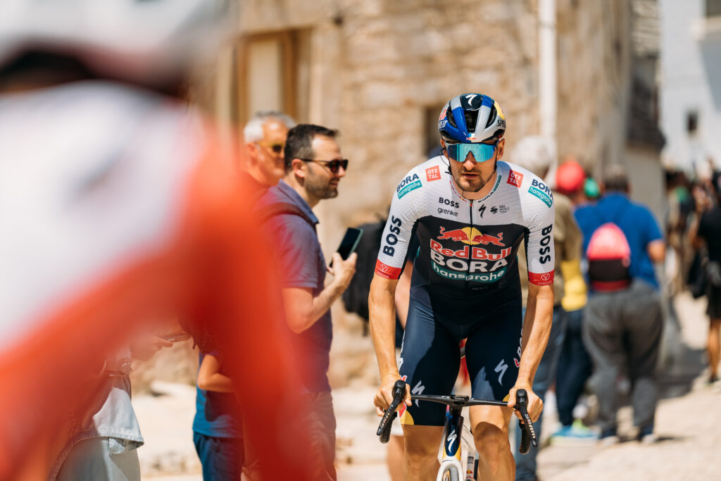 Le classement complet de la 18e &eacute;tape du Giro 2025