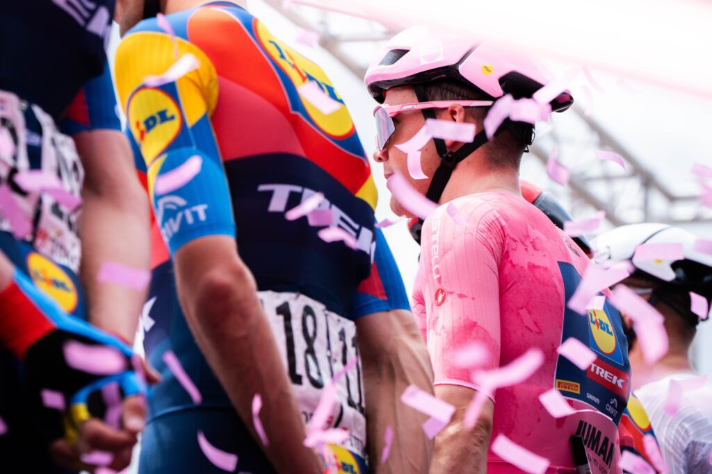 Le classement g&eacute;n&eacute;ral du Giro 2025 apr&egrave;s la 5e &eacute;tape : Mads Pedersen encore en rose
