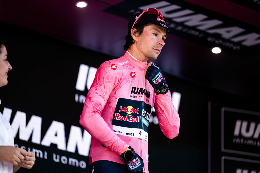 Le classement g&eacute;n&eacute;ral du Giro 2025 apr&egrave;s la 7e &eacute;tape : Primoz Roglic de retour en rose