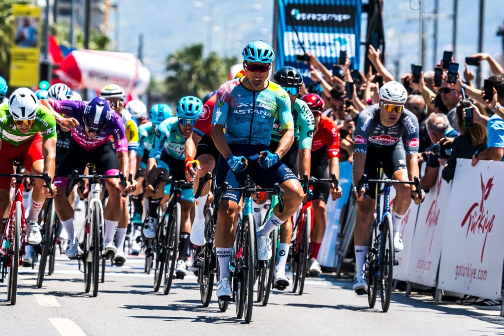 Matteo Malucelli conclut, Wout Poels sacr&eacute; au g&eacute;n&eacute;ral du Tour de Turquie 2025