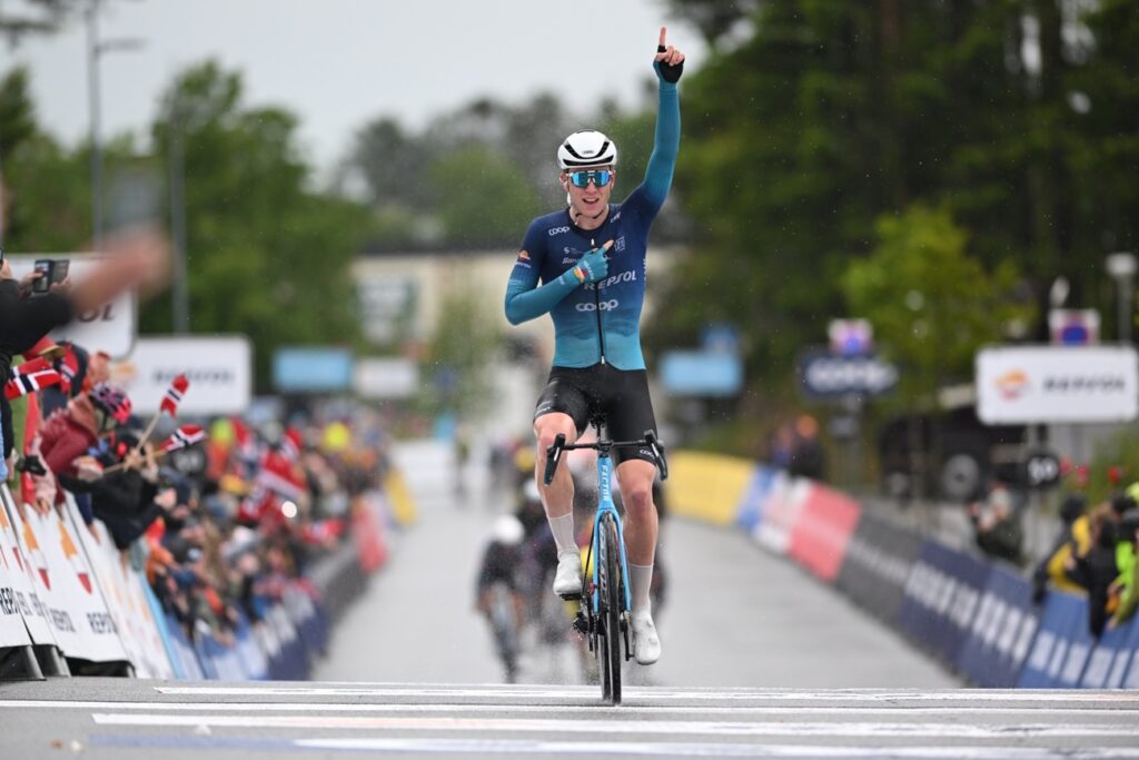Storm Ingebrigtsen surprend le peloton lors de la 1&egrave;re &eacute;tape du Tour de Norv&egrave;ge 2025