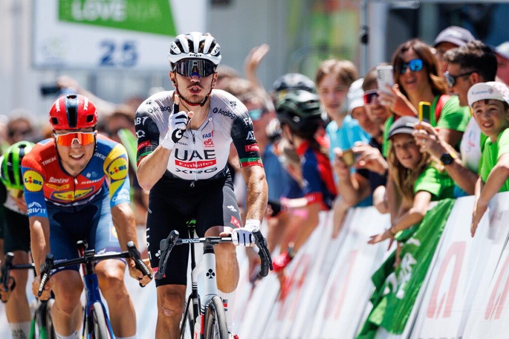 Ivo Oliveira remporte la 5e &eacute;tape, le g&eacute;n&eacute;ral du Tour de Slov&eacute;nie 2025 pour Anders H. Johannessen