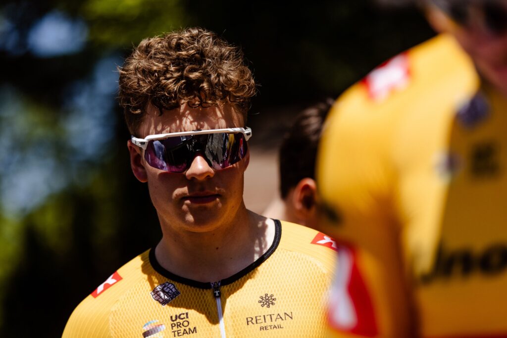 Jonas Abrahamsen peut prendre le d&eacute;part du Tour de France 2025 malgr&eacute; sa fracture