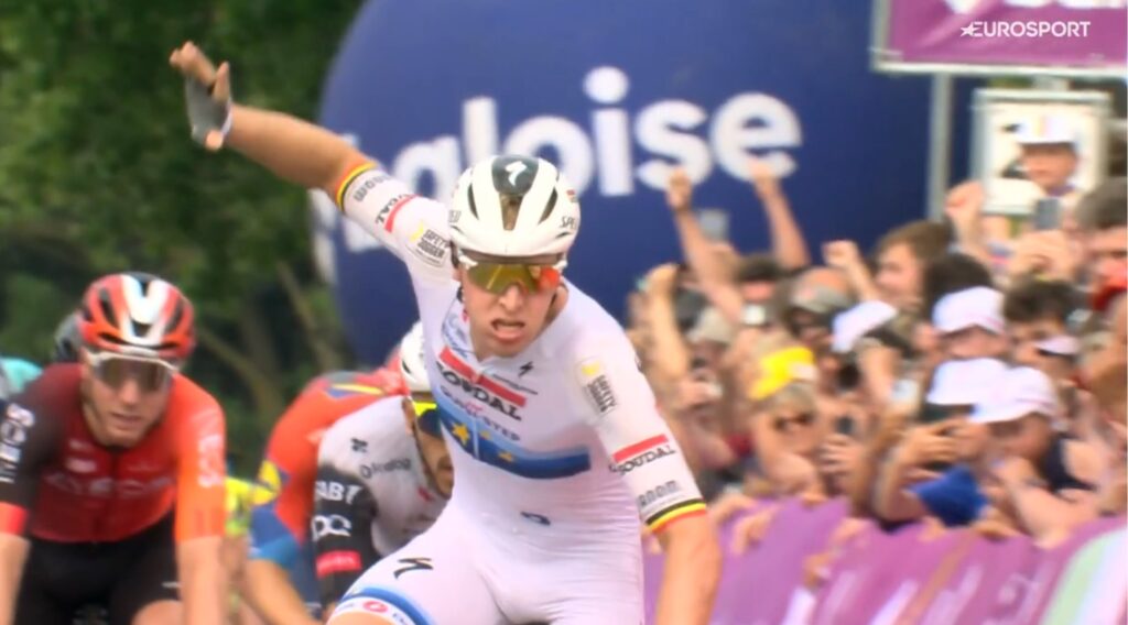 La 5e &eacute;tape pour Tim Merlier, le g&eacute;n&eacute;ral du Tour de Belgique 2025 pour Filippo Baroncini