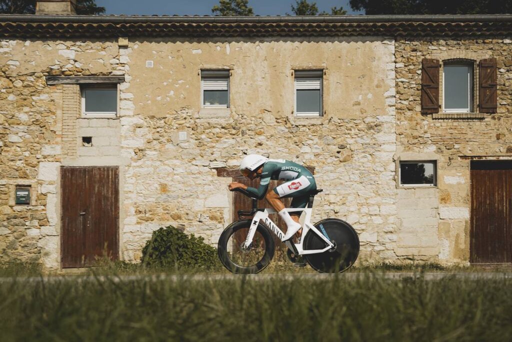 Mathieu van der Poel perd son pari avec Remco Evenepoel : &laquo;&nbsp;Finir &agrave; moins d&rsquo;une minute de lui&nbsp;&raquo;