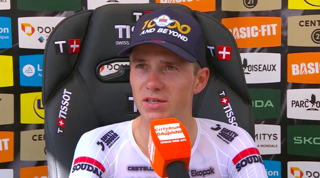 Remco Evenepoel : &laquo;&nbsp;D&eacute;fendre le maillot jaune jusqu&rsquo;&agrave; dimanche&nbsp;&raquo;