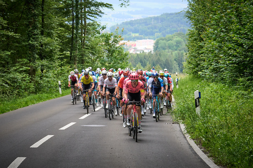La 1e &eacute;tape du Tour de Suisse 2025 en d&eacute;tails : le profil, les favoris, le direct