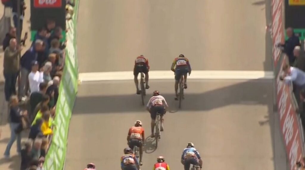 Susanne Andersen devant Clara Copponi sur l&rsquo;Antwerp Port Epic Ladies 2025