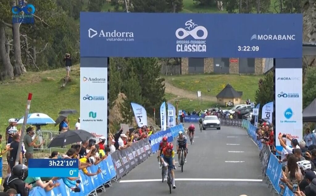 Mattias Skjelmose remporte l&rsquo;Andorra MoraBanc Cl&agrave;ssica 2025