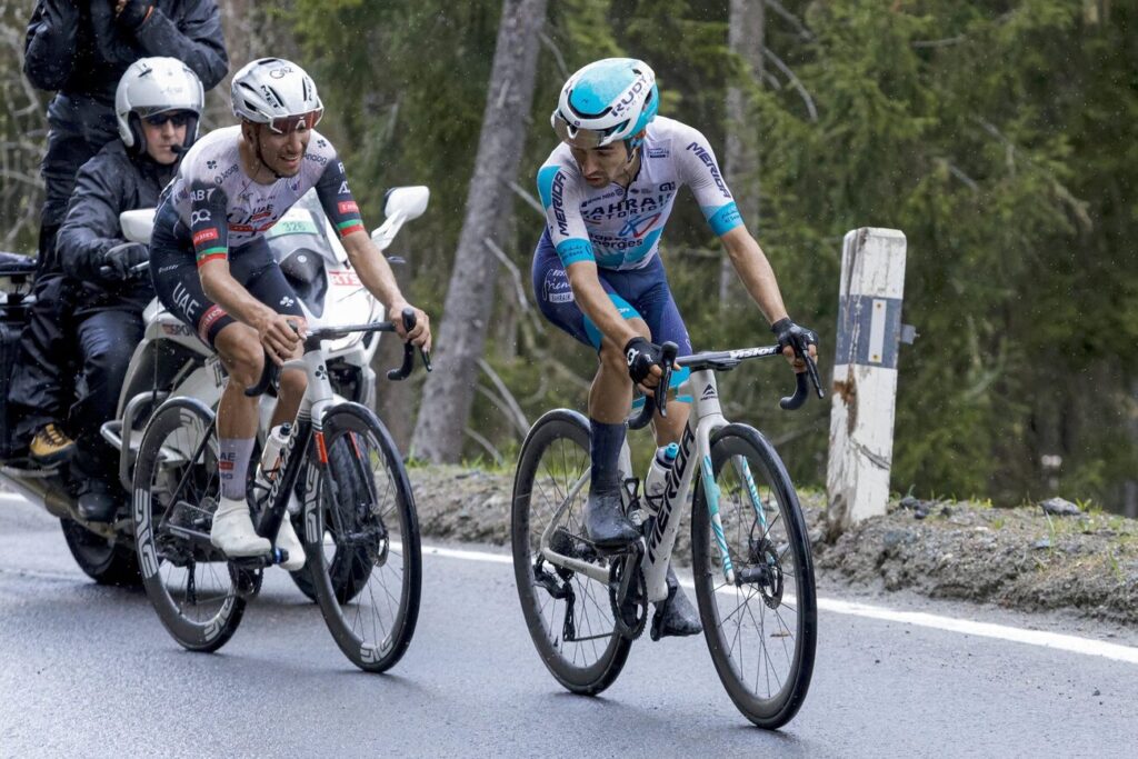 Tout pour Lenny Martinez chez Bahrain Victorious sur le Crit&eacute;rium du Dauphin&eacute; 2025