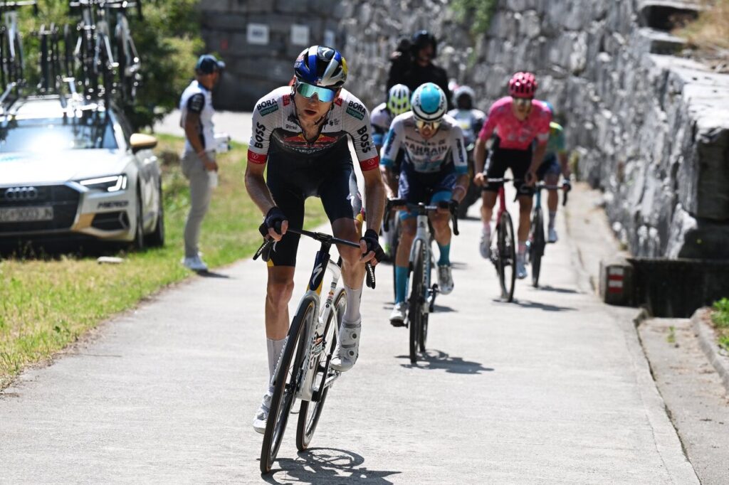 DIRECT : 7 costauds &agrave; l&rsquo;avant de la 7e &eacute;tape du Tour de Suisse 2025
