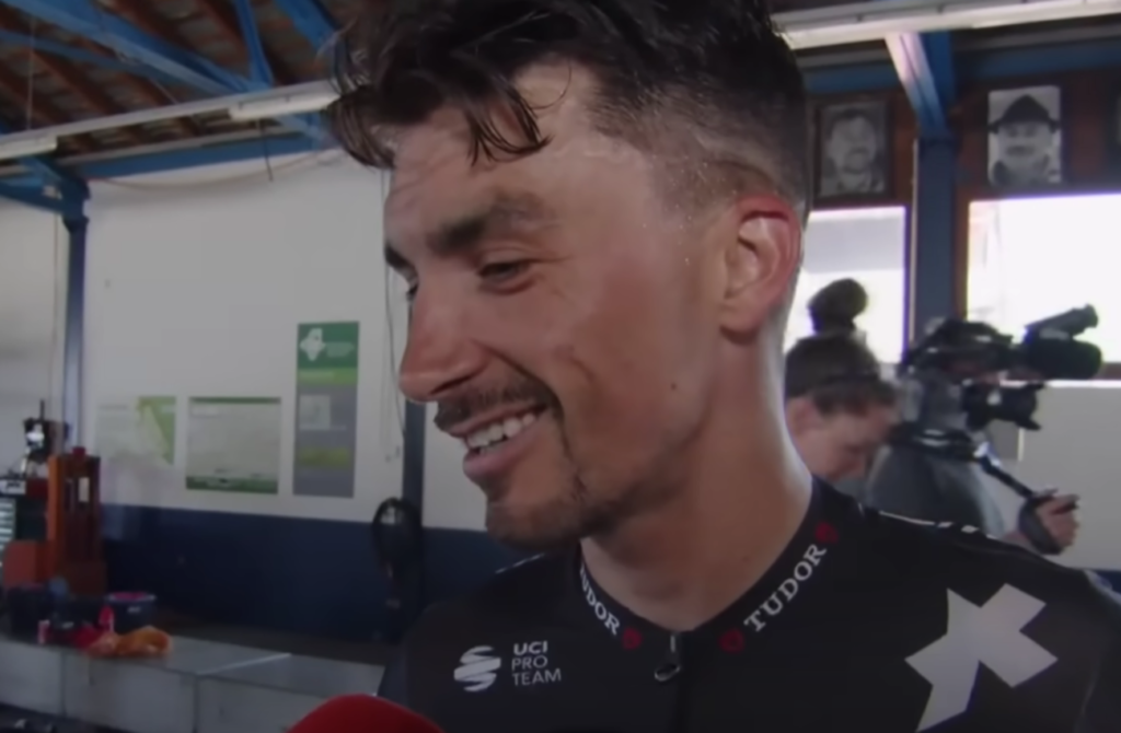 K&eacute;vin Vauquelin &agrave; Julian Alaphilippe : &laquo;&nbsp;Tu sais que tu &eacute;tais mon idole&nbsp;?&nbsp;&raquo;