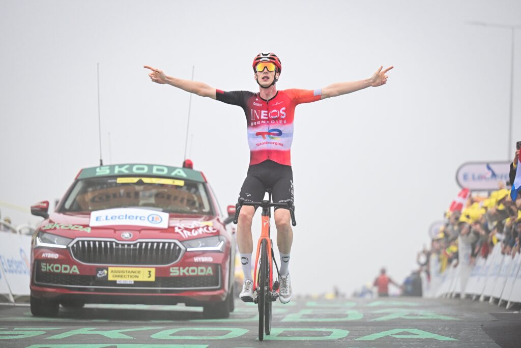 Thymen Arensman r&eacute;siste aux favoris sur la 14e &eacute;tape du Tour de France 2025