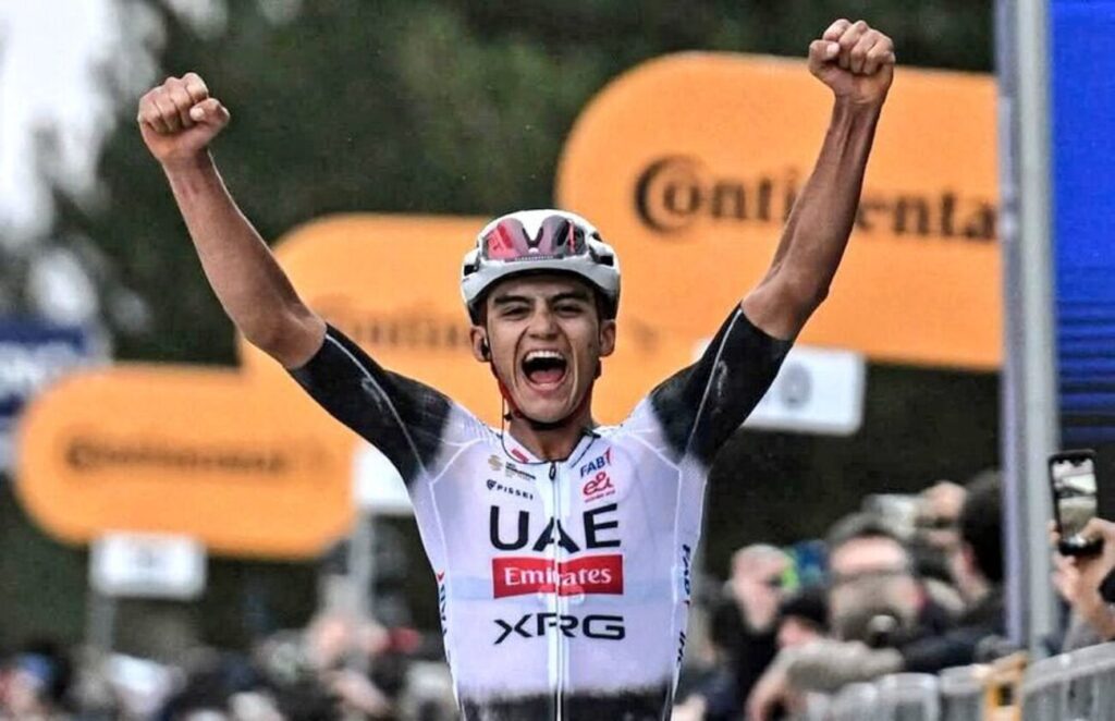 Isaac del Toro s&rsquo;adjuge en solitaire la Clasica Terres de l&rsquo;Ebre&nbsp;2025