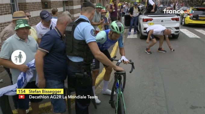 DIRECT : Stefan Bissegger jette l&rsquo;&eacute;ponge sur la 1e &eacute;tape du Tour de France 2025