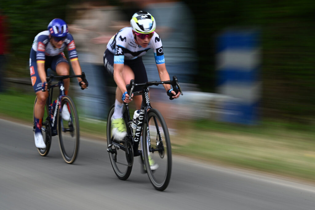 DIRECT : 2 coureuses &eacute;chapp&eacute;es dont Aude Biannic sur la 2e &eacute;tape du Tour de France Femmes 2025