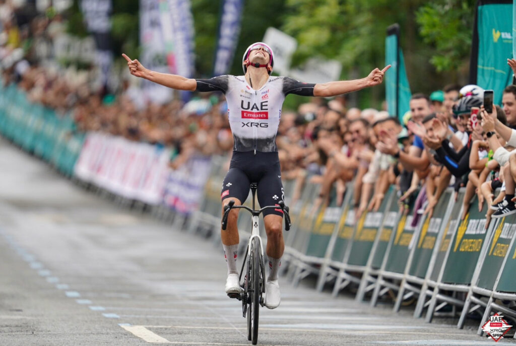 Igor Arrieta s&rsquo;impose sur la classique d&rsquo;Ordizia 2025 et UAE Team Emirates-XRG r&eacute;alise le tripl&eacute;