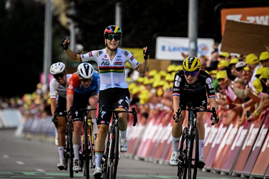 Kim Le Court-Pienaar s&rsquo;offre la 5e &eacute;tape du Tour de France Femmes 2025 devant Demi Vollering